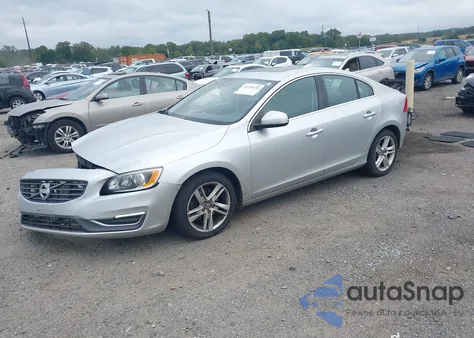 2015 Volvo S60 T5 Premier из США, поврежденный, VIN YV126MFB5F1305076